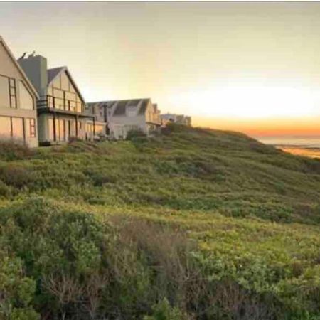Baby Whale Bliss - Beachfront House Витсанд Экстерьер фото